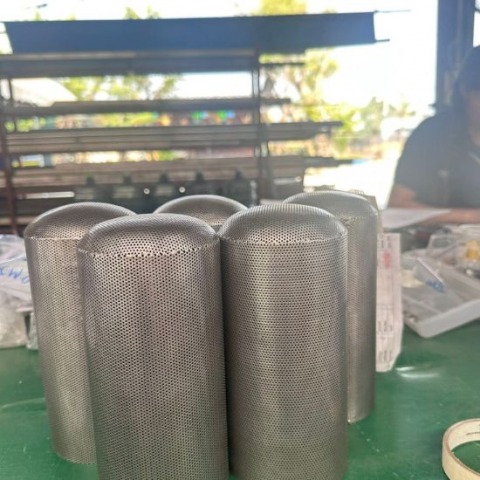 รับเจาะรูแผ่นเหล็ก